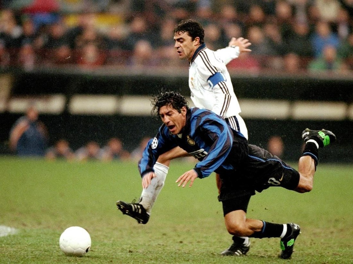 Head to head Real Madrid vs Inter Milan, Nerazzurri unggul tipis. (Foto: Ben Radford/Allsport)