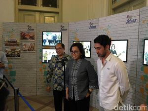 Rp 236 Juta dari Hasil Lelang Barang Pejabat untuk Pembangunan Sekolah Rp 236 Juta dari Hasil Lelang Barang Pejabat untuk Pembangunan Sekolah