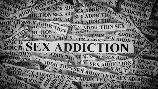 Para Seleb Ini Pernah Kecanduan Seks