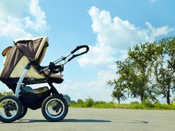5 Merek Stroller Terbaik Pilihan Bunda