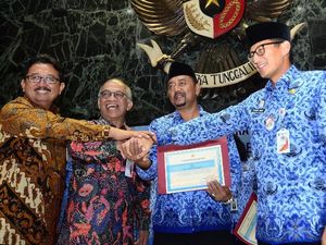 Realisasi Penyaluran Dana BOS dan BOP di DKI Jakarta