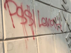 Masih Ada yang Jahil, Coretan di Underpass Matraman Bertambah