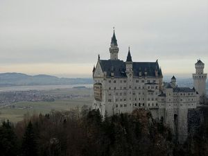 Cantiknya Istana Disneyland di Jerman! Cantiknya Istana Disneyland di Jerman!