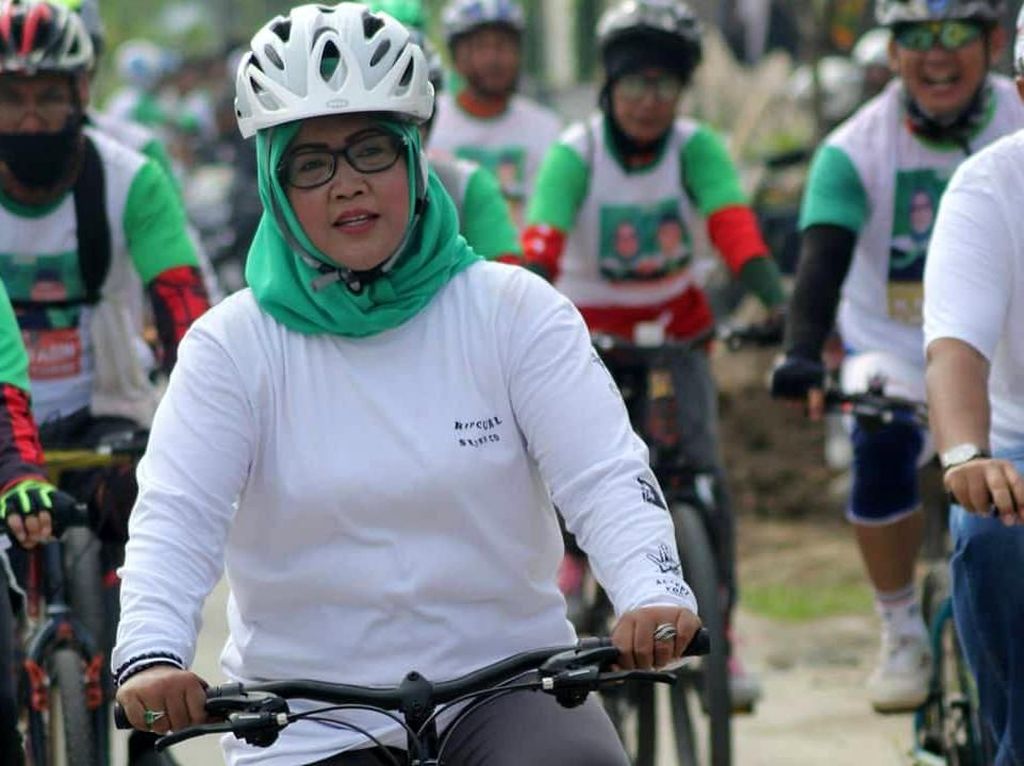 Bupati Bogor: Wajar DKI Jakarta Bantu Bersihkan Kalibaru Bupati Bogor: Wajar DKI Jakarta Bantu Bersihkan Kalibaru