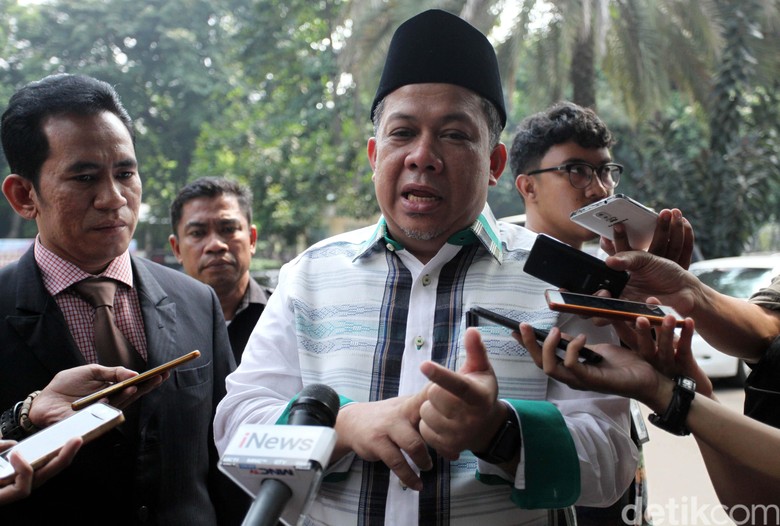 Rusuh di Mako Brimob, Fahri Hamzah Singgung soal Ahok Rusuh di Mako Brimob, Fahri Hamzah Singgung soal Ahok