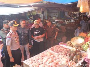 Jelang Lebaran, Polisi di Garut dan Tasik Sidak Pasar Jelang Lebaran, Polisi di Garut dan Tasik Sidak Pasar