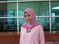 Kisah Menyentuh Hijabers Menang Umrah Gratis Karena Berbakti Pada Ibu