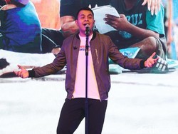 Tulus Menikmati Tersesat di Labirin Cinta Tatjana Saphira