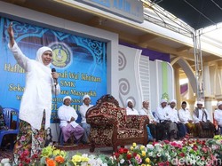 Melawat ke Sampang, Khofifah Dapat Dukungan Para Kiai