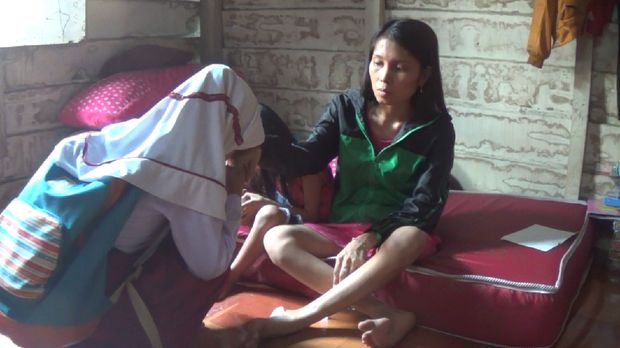 Siswa 2 SD Ini Jadi Tulang Punggung Keluarga dengan Jualan Pisang