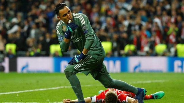 Keylor Navas punya peran penting di balik keberhasilan Real Madrid hattrick Liga Champions.