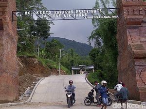 Ini Sejumlah Kontroversi Bupati Mojokerto Sebelum Ditahan KPK Ini Sejumlah Kontroversi Bupati Mojokerto Sebelum Ditahan KPK