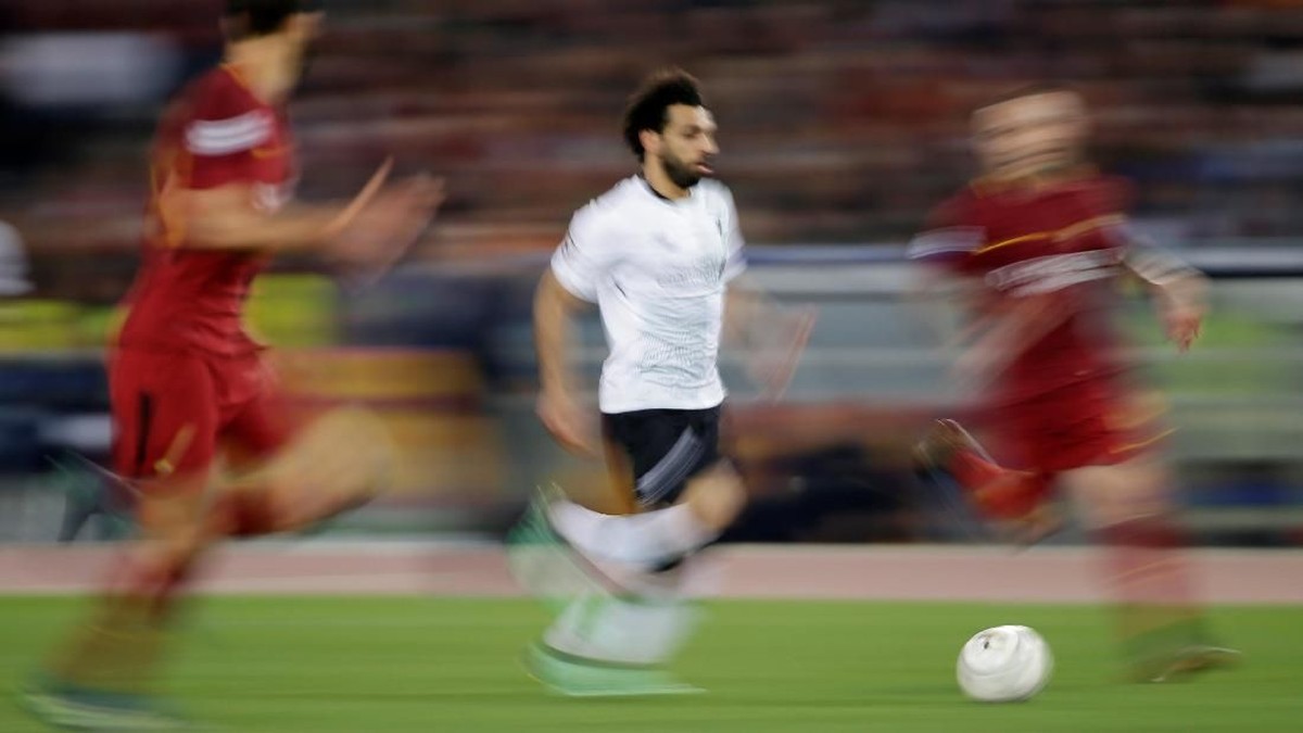 Penyerang Liverpool Mohamed Salah punya kecepatan yang bisa merepotkan lawan. (Foto: Max Rossi/Reuters)