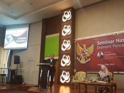 Arif Budimanta: Negara Perlu Stabilkan Rupiah