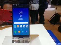 Usung Kamera Ganda, Galaxy J7 Duo Dijual Rp 3,7 Juta