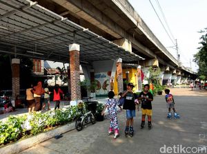 Kolong Rel Kereta Sawah Besar Disulap Jadi RPTRA