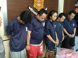 Polres Purworejo Bekuk 5 Orang Kawanan Sindikat Pembobol ATM