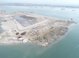 Lewat Program Ini, Harga Semen dan Beras di Papua Turun