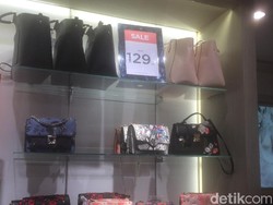 Mango Diskon Hingga 50%, Clutch Mulai dari Rp 129 Ribu
