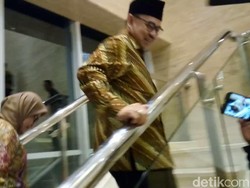Kompak Berbatik, Sudirman-Ida Tiba di Lokasi Debat Cagub Jateng