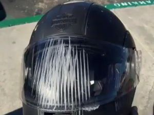 Video Ini Mengingatkan untuk Tetap Pakai Helm saat Naik Motor