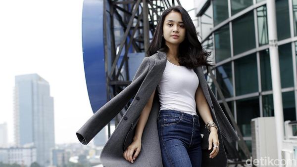 Pesona Michelle Ziudith, si Introvert di Ananta