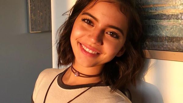 Kenalkan Isabela Moner, Pemain Live Action Dora The Explorer yang Jago Boxing