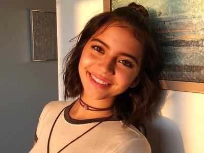 Kenalkan Isabela Moner, Pemain Live Action Dora The Explorer yang Jago Boxing
