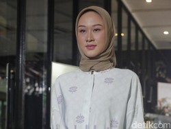 Ria Miranda Rilis Koleksi Baju Ramadan yang Cocok untuk Ibu Muda