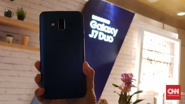 Punya Dual Kamera, Samsung Galaxy J7 Duo Dijual Rp3,7 Juta