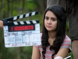 Ananta Jadi Panggung Michelle Ziudith Tampilkan Kemampuan Melukis