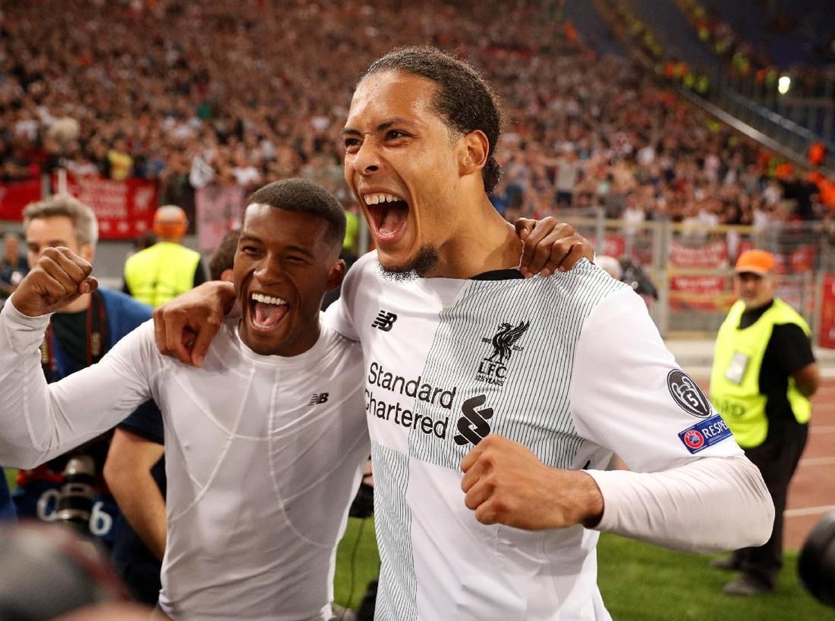 Georginio Wijnaldum dan Virgil Van Dijk merayakan Foto: John Sibley/Action Images via Reuters