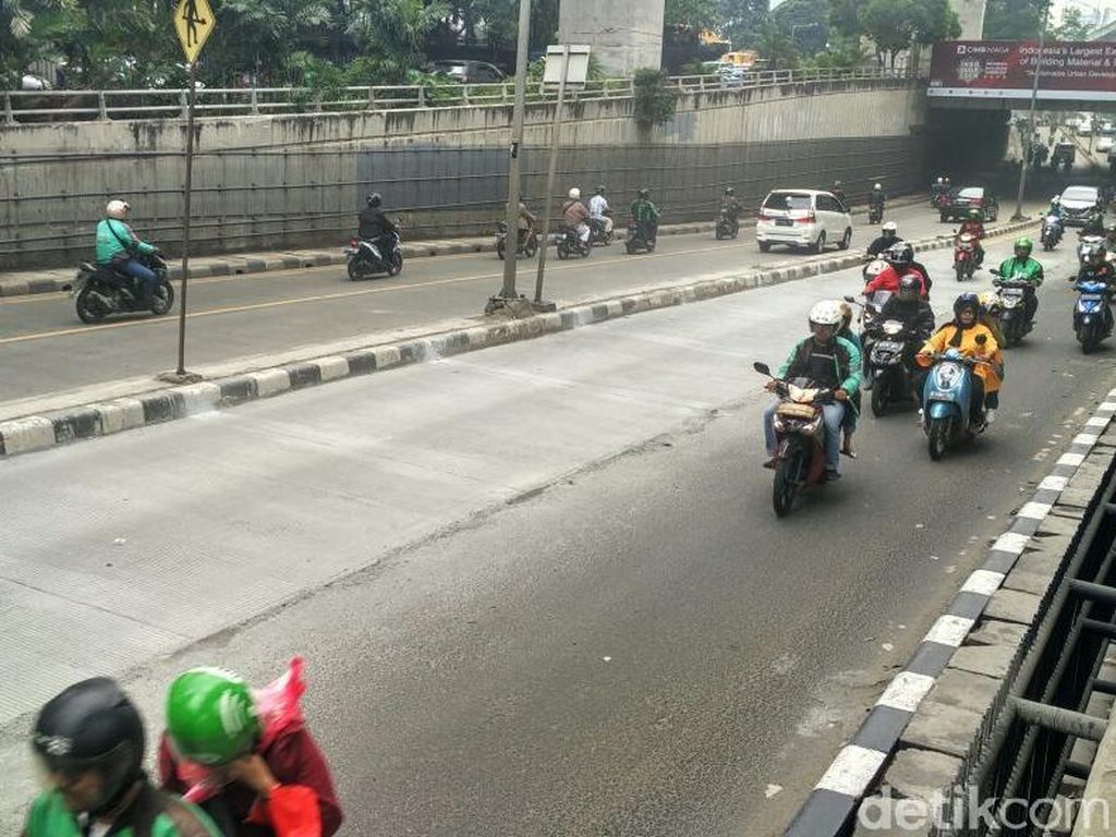 Lalin kembali lancar, Begini Kondisi Jalan di Casablanca Lalin kembali lancar, Begini Kondisi Jalan di Casablanca
