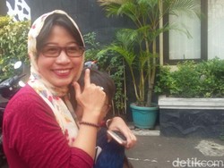 Bantah Tuduhan #GelangKode, Susi Ferawati: Ini buat Zikir