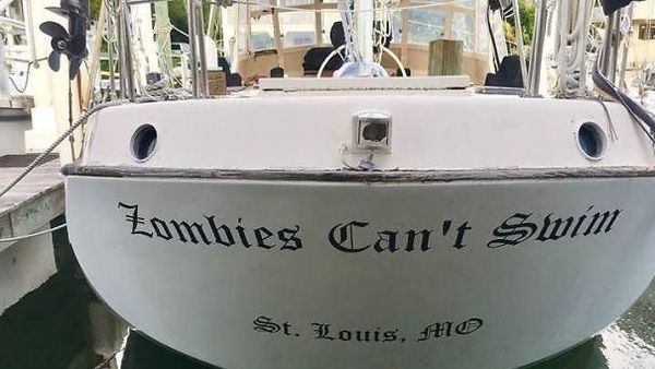 Kalau Anda Punya Perahu, Mau Diberi Nama Apa?