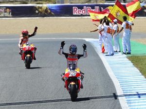Video: Bendera Finish Pedrosa di MotoGP Video: Bendera Finish Pedrosa di MotoGP