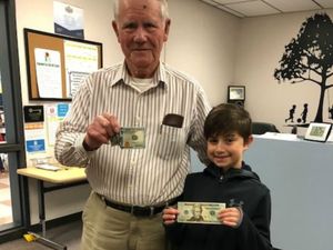 Kejujuran Bocah 8 Tahun Ini Patut Ditiru Lho