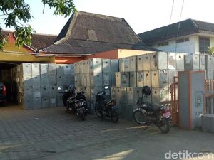 Gudang Diambil Alih Pemkab Trenggalek, Ini Kondisi Logistik Pemilu Gudang Diambil Alih Pemkab Trenggalek, Ini Kondisi Logistik Pemilu
