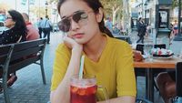 Ngopi hingga Makan Bibimbap Jadi Kesukaan si Cantik, Michelle Ziudith