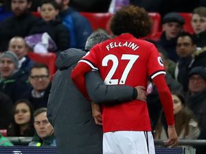 Soal Kontrak Fellaini, Mourinho: Bukan MU yang Salah