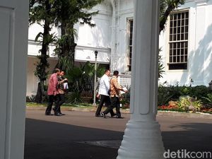 Menteri-menteri Bertemu Jokowi Bahas Penilaian untuk Pejabat Menteri-menteri Bertemu Jokowi Bahas Penilaian untuk Pejabat
