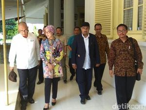 Minta Maaf, Majikan ke Cirebon Jumpa TKW yang Lolos Hukuman Mati Minta Maaf, Majikan ke Cirebon Jumpa TKW yang Lolos Hukuman Mati