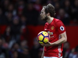 Blind dan Darmian Masih Ada dalam Rencana Mourinho