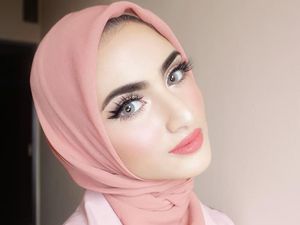 Deretan Selebgram Hijab Indonesia Berdarah Arab, Cantik Mirip Boneka Deretan Selebgram Hijab Indonesia Berdarah Arab, Cantik Mirip Boneka