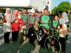 Salut! Pria Ini Nekat Bersepeda dari Malaysia ke Mekah untuk Naik Haji