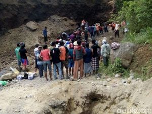 Longsor di Wonosobo, 2 Orang Tertimbun