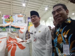 Sandi Jamin Sembako untuk Warga DKI Aman Jelang Ramadan