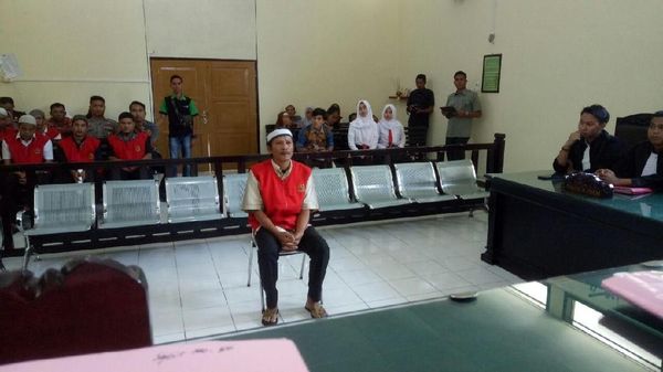 Ini Tampang Kanibal Pemakan Organ Vital dari Jambi