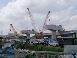 Ketua Komisi V DPR: Pembangunan Infrastruktur untuk Pencitraan