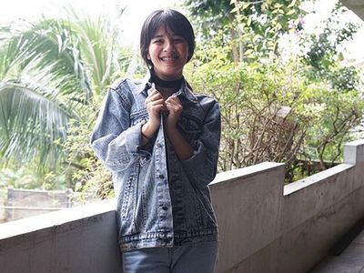 Pebalap Manis Sabrina Sameh, Kakak Susan Sameh